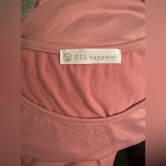 FSL APPAREL Size 2X Pink Flowy Knit Fit And Flare Dress Ruffle Sleeve Pockets - Picture 3 of 9